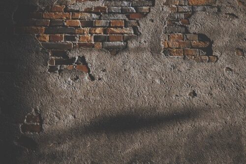 10 Famous World Walls