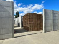 2 LAKE ELSINORE PALLEY YARD 2048x1536